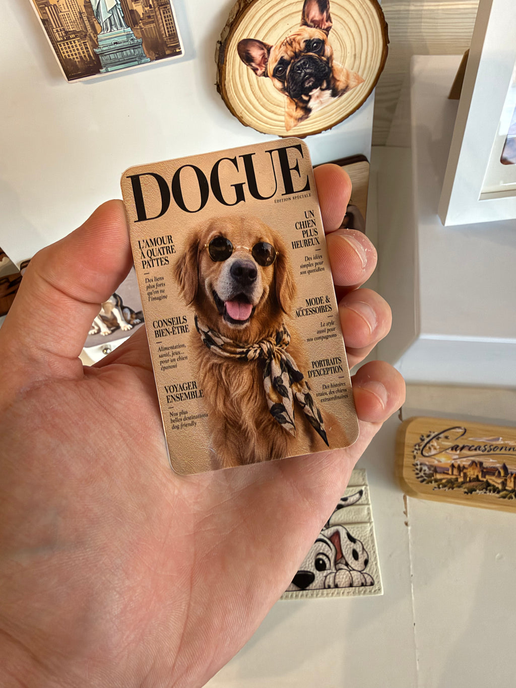 Magnet personnalisé “DOGUE” – Votre chien en couverture de magazine