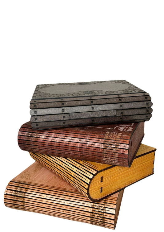 Livre coffre en bois